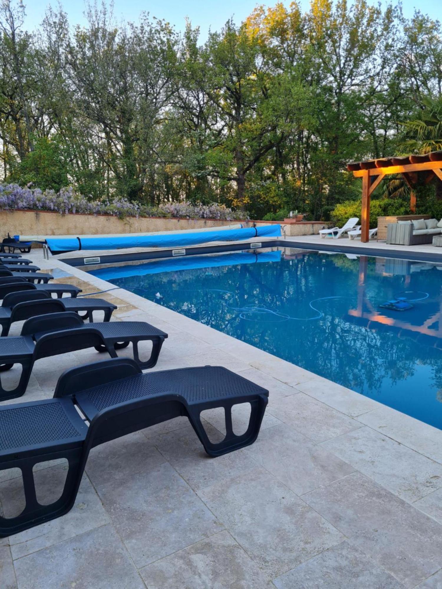 L Occitane Villa Gimont Luaran gambar
